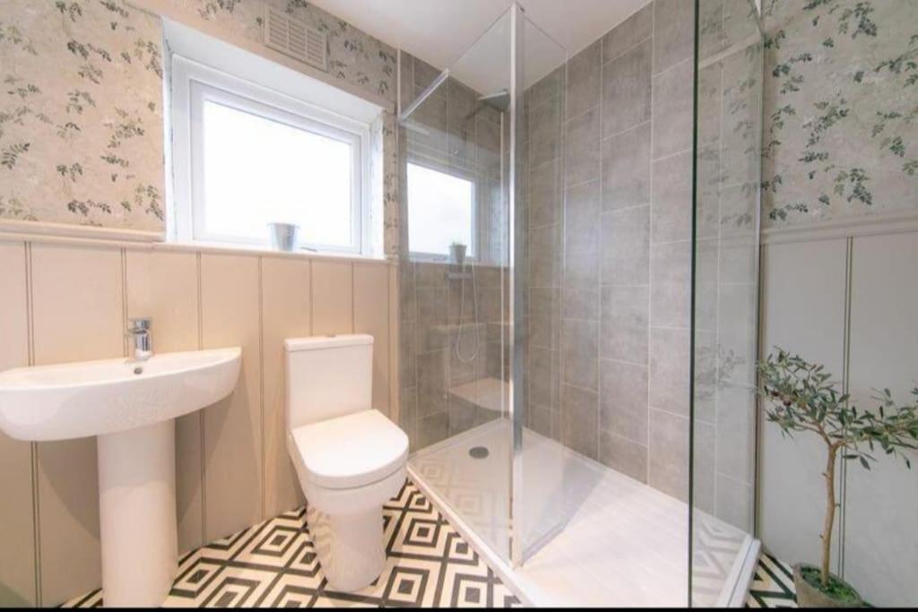 Recently Refurbished Home. Poulton-le-Fylde Εξωτερικό φωτογραφία